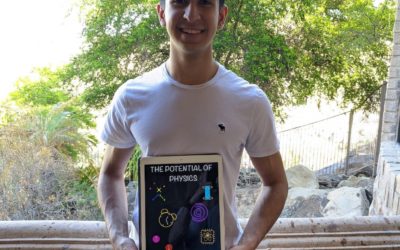 17-Year-Old Summit Alum Authors a Physics Book